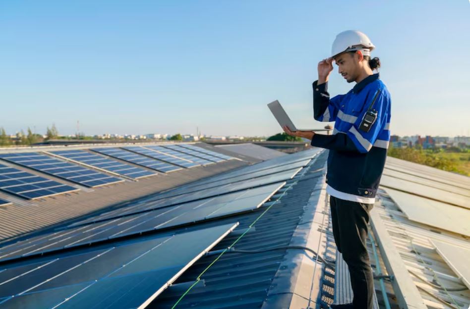 Why the Solar Industry Is Running Out of Roofs: The Economic Storm Darkening Solar’s Brightest Decade