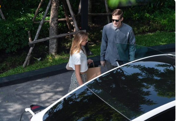 The Luxury Car Brand Betting Its Future on Solar Roofs